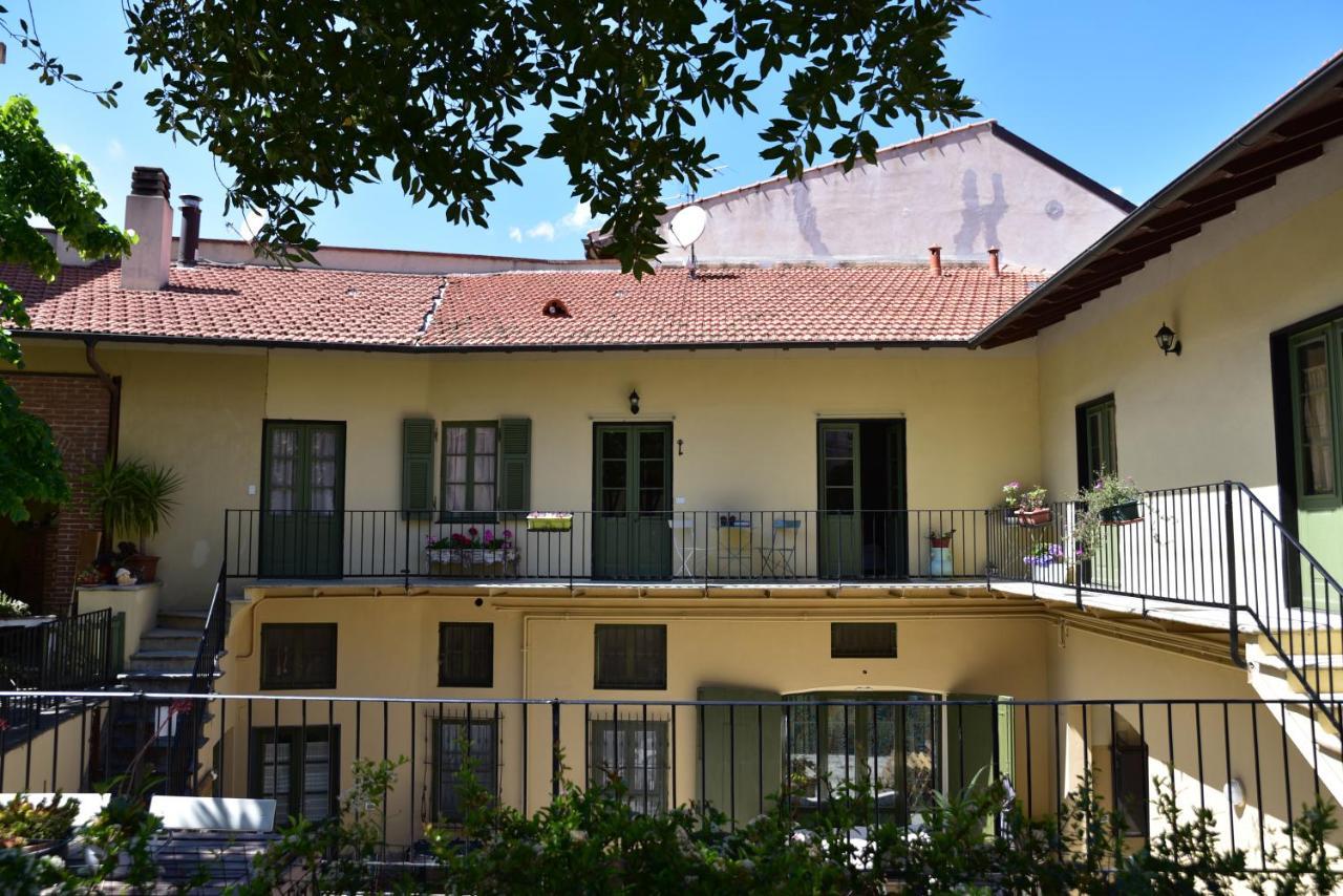 托伊拉诺Casa Nina住宿加早餐旅馆 外观 照片